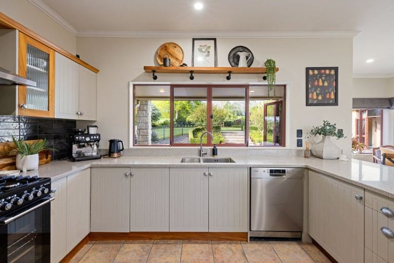 Photo of property in 19 Hereford Drive, Horsham Downs, Hamilton, 3281