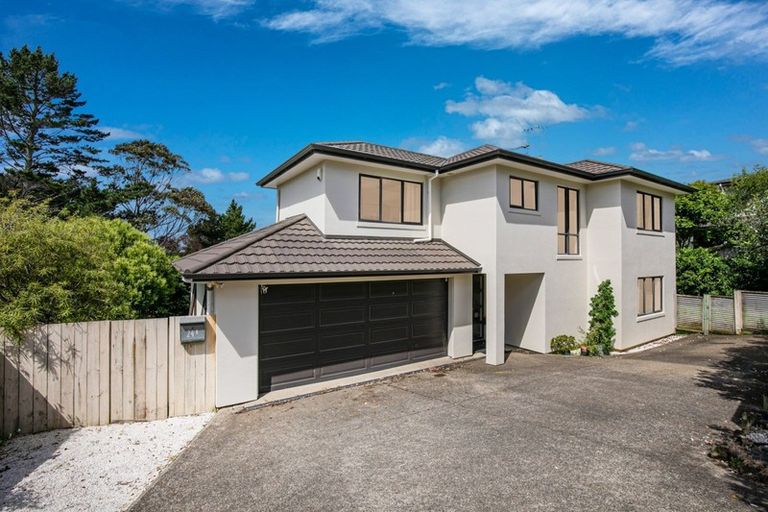 Photo of property in 24b Schnapper Rock Road, Schnapper Rock, Auckland, 0632