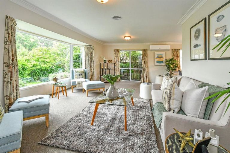 Photo of property in 1/55 Scenic Drive, Hillpark, Auckland, 2102