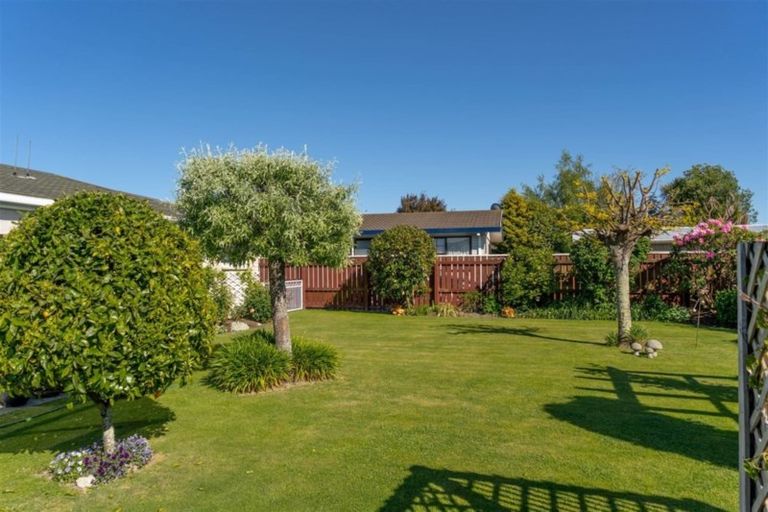 Photo of property in 23 Lowes Place, Solway, Masterton, 5810
