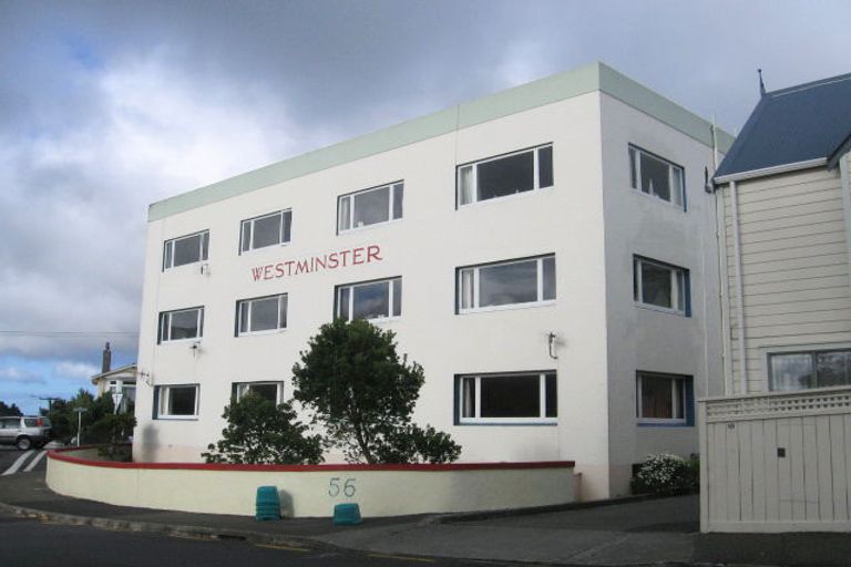 Photo of property in 2/56 Tanera Crescent, Brooklyn, Wellington, 6021