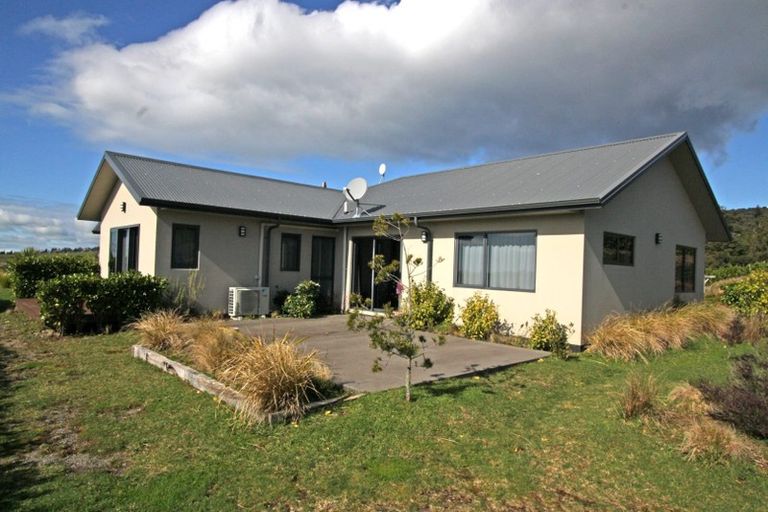 Photo of property in 1849 Mangorei Road, Mangorei, New Plymouth, 4371