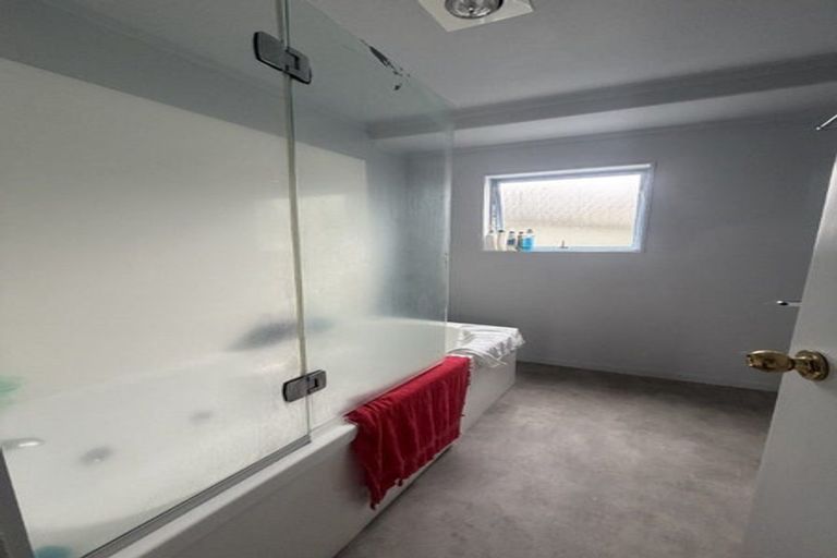 Photo of property in 6 Farrow Way, Welcome Bay, Tauranga, 3112