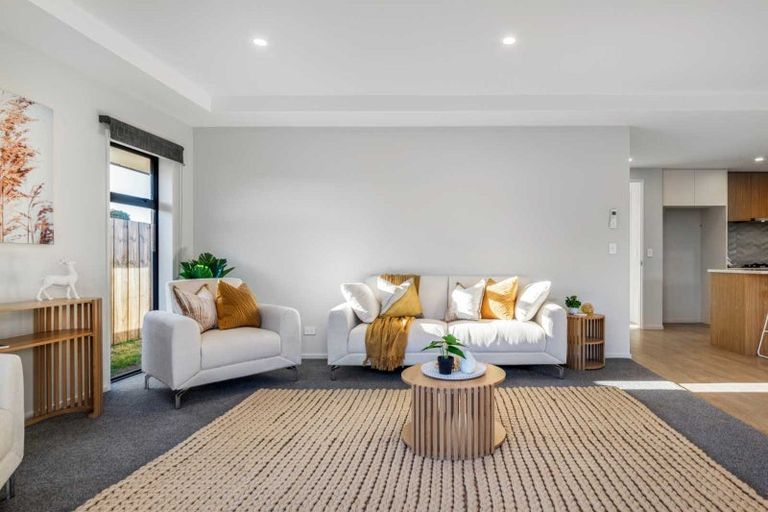 Photo of property in 5 Ella Street, Rolleston, 7614