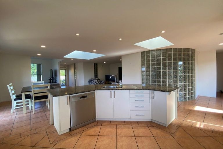 Photo of property in 18 Waru Nui Court, Orewa, 0931