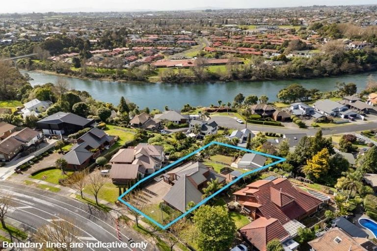 Photo of property in 100 Totara Drive, Pukete, Hamilton, 3200