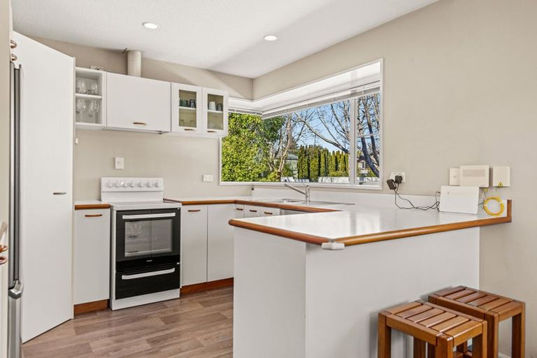 Photo of property in 2/18 Barnes Road, Redwood, Christchurch, 8051