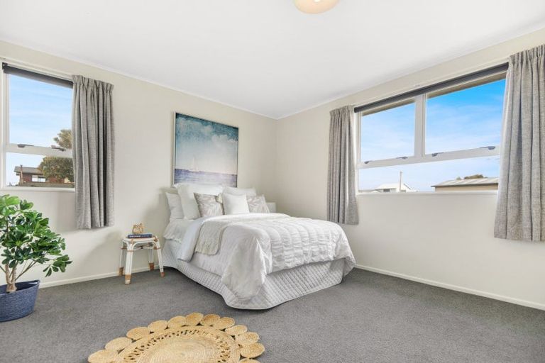 Photo of property in 4 Coleman Avenue, Waverley, 4591