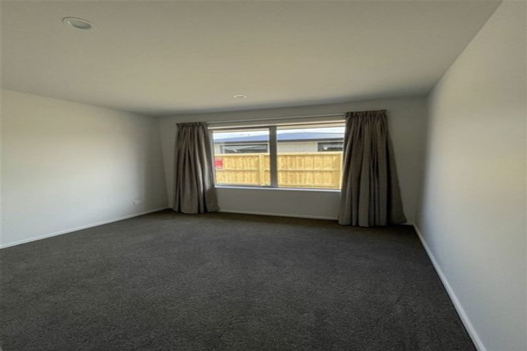 Photo of property in 28 Marliece Street, Rolleston, 7614