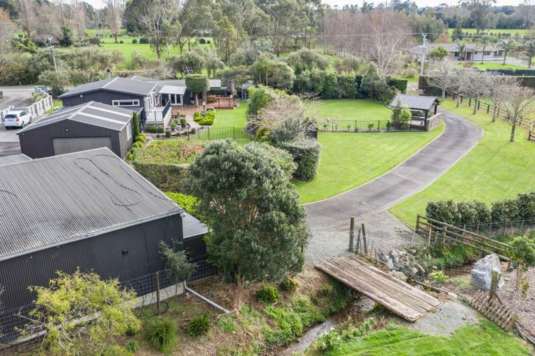Photo of property in 12 Denton Road, Levin, 5571