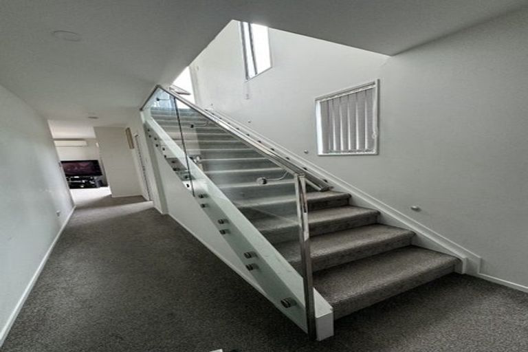 Photo of property in 10a Bliss Court, Takanini, 2110