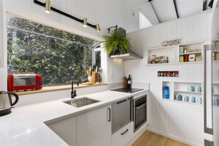 Photo of property in 4/101 Birkenhead Avenue, Birkenhead, Auckland, 0626