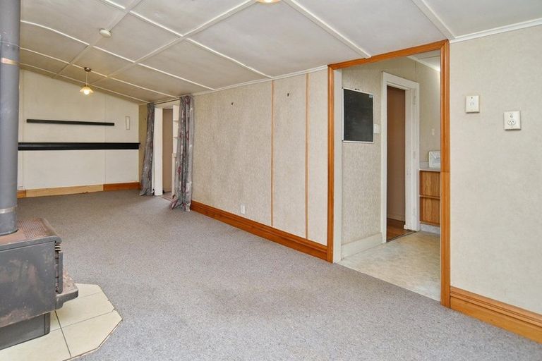 Photo of property in 1401 Main North Road, Waikuku, Rangiora, 7473