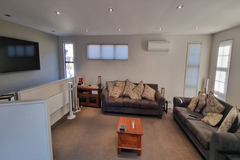 Photo of property in 25a Marina Drive, Frankton, Queenstown, 9300