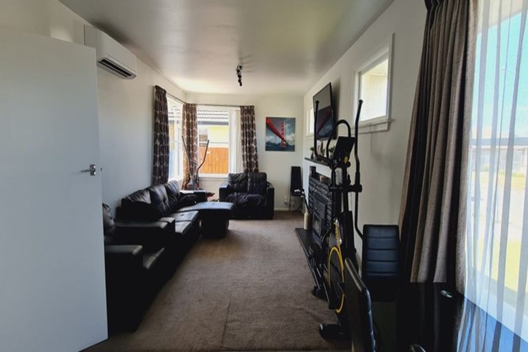 Photo of property in 31 Blankney Street, Hornby, Christchurch, 8042