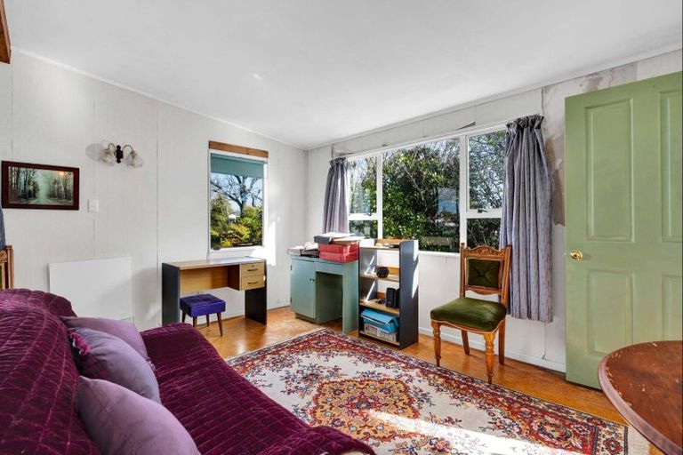 Photo of property in 10 Miro Street, Inglewood, 4330