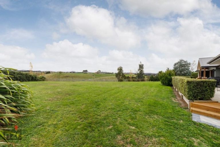 Photo of property in 24 Paradise Avenue, Feilding, 4775