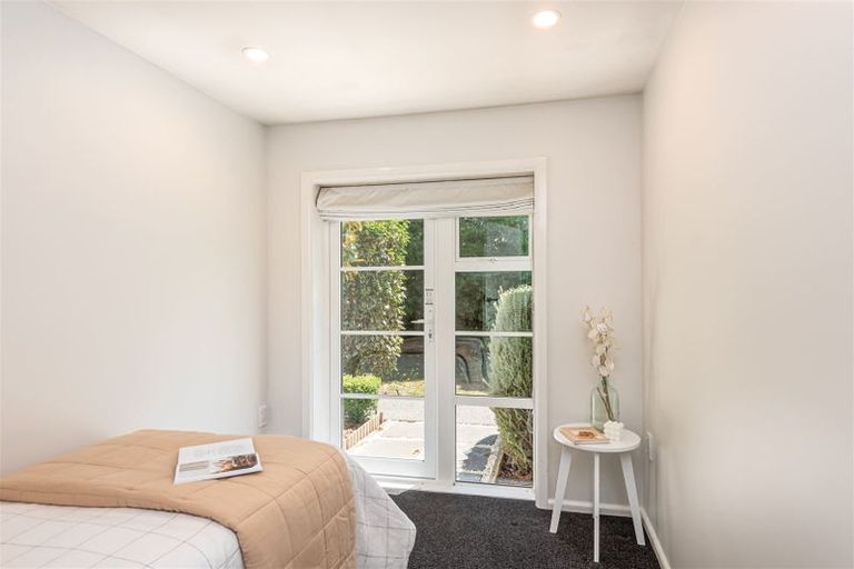 Photo of property in 98 Roberta Drive, Somerfield, Christchurch, 8024