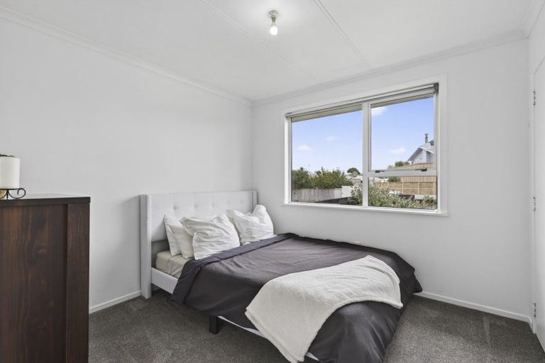 Photo of property in 60 Rosendale Avenue, Spotswood, New Plymouth, 4310