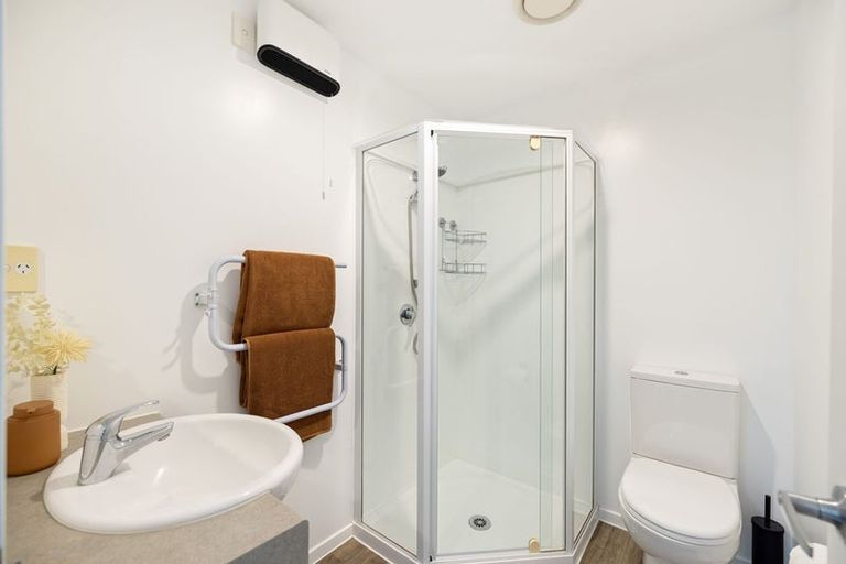 Photo of property in 7/24 Whitmore Street, Edgeware, Christchurch, 8013