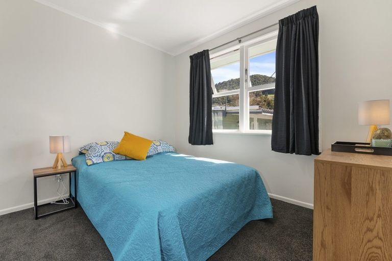 Photo of property in 22 Thomas Crescent, Western Heights, Rotorua, 3015