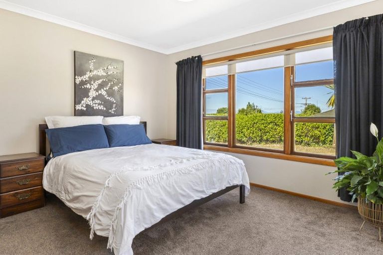 Photo of property in 60 Taharepa Road, Hilltop, Taupo, 3330