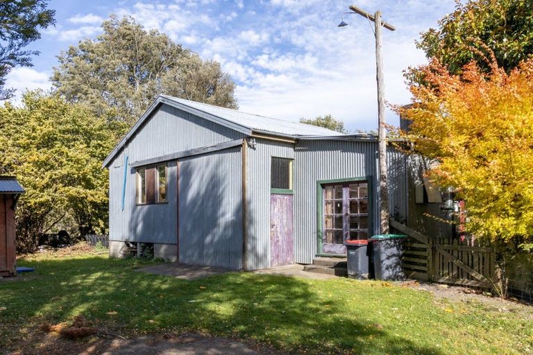 Photo of property in 11 Woodbury Road, Geraldine, 7991