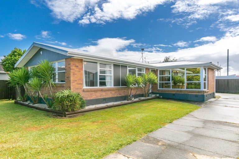 Photo of property in 8 Lugton Street, Nawton, Hamilton, 3200