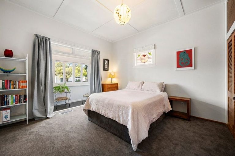 Photo of property in 12 Trevor Terrace, Newtown, Wellington, 6021