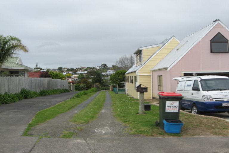 Photo of property in 30 Zealandia Road, Manly, Whangaparaoa, 0930