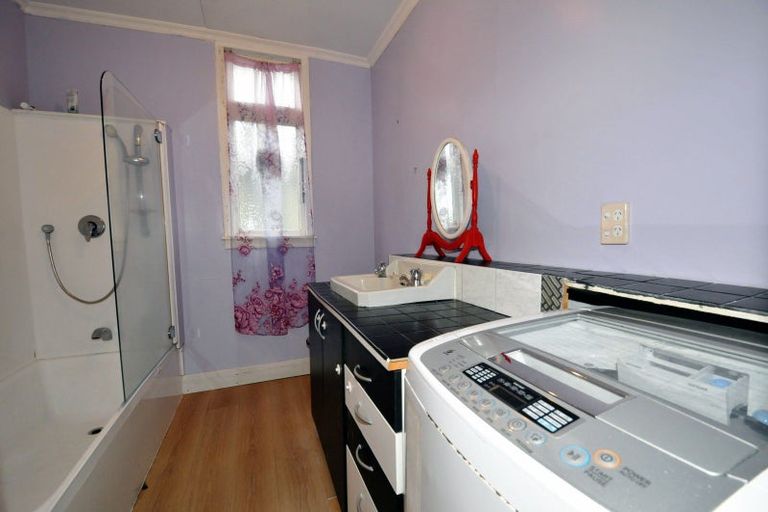 Photo of property in 8 Hannan Street, Levin, 5510