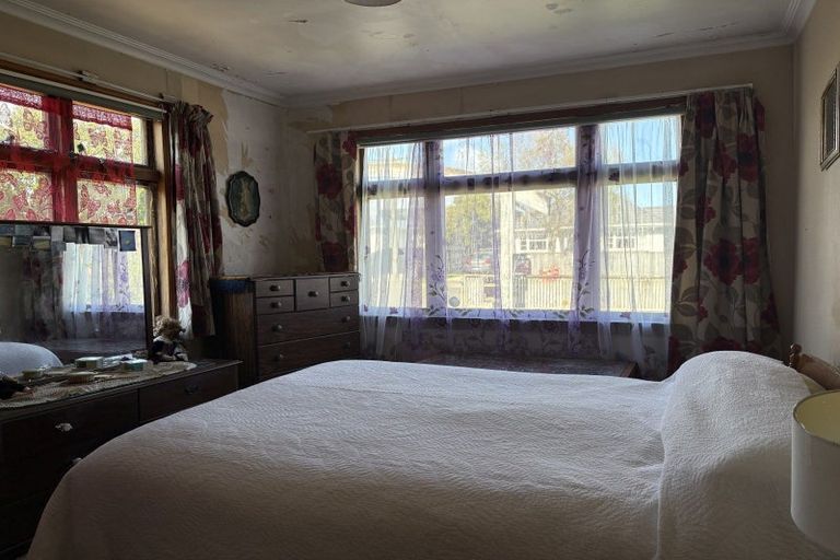 Photo of property in 8 Hannan Street, Levin, 5510