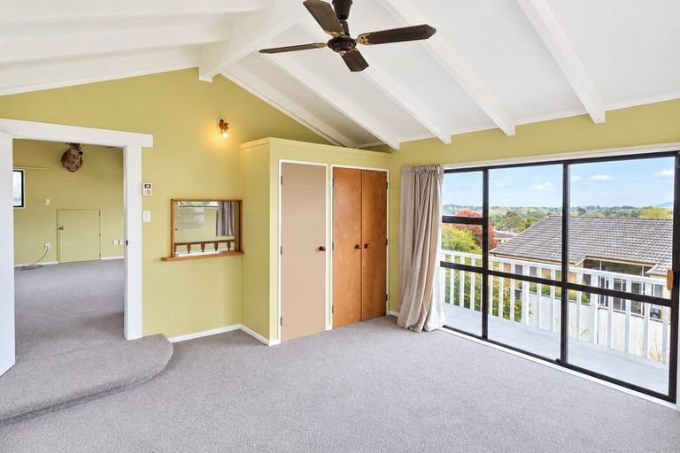 Photo of property in 3 Te Maku Grove, Waikanae, 5036