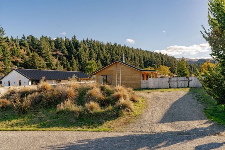 Photo of property in Luggate Park, 22 Cooper Crescent, Luggate, Wanaka, 9383