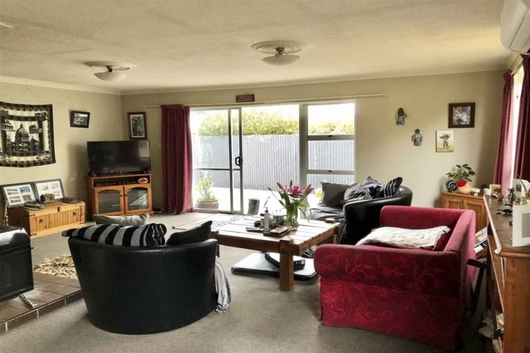 Photo of property in 23 Galway Street, Grasmere, Invercargill, 9810