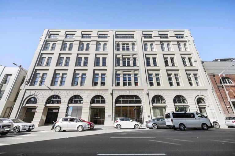 Photo of property in Nzx Centre, 11/11 Cable Street, Wellington Central, Wellington, 6011
