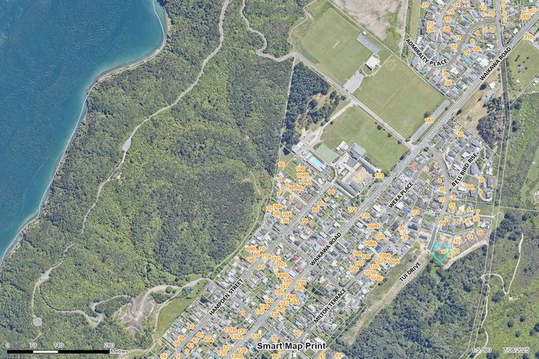 Photo of property in 6 Raukura Rise, Picton, 7220