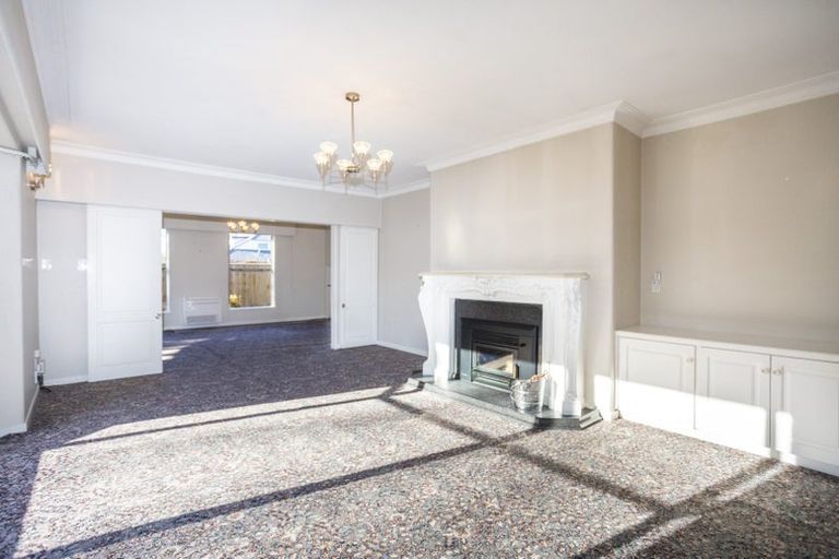 Photo of property in 64 Hamilton Avenue, Ilam, Christchurch, 8041