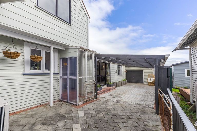 Photo of property in 43a Kauri Street, Miramar, Wellington, 6022