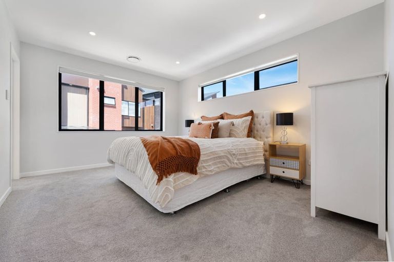 Photo of property in 2 Pukeko Road, Hobsonville, Auckland, 0616