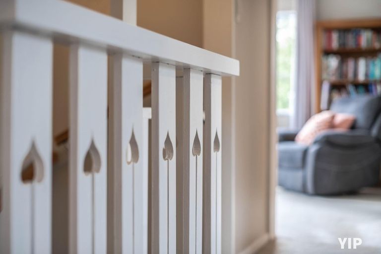 Photo of property in 52 Colchester Crescent, Newlands, Wellington, 6037