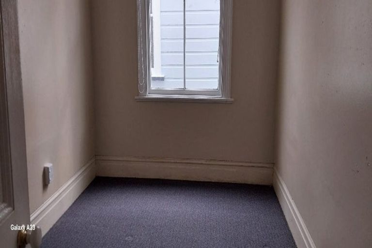 Photo of property in 17a Everton Terrace, Kelburn, Wellington, 6012