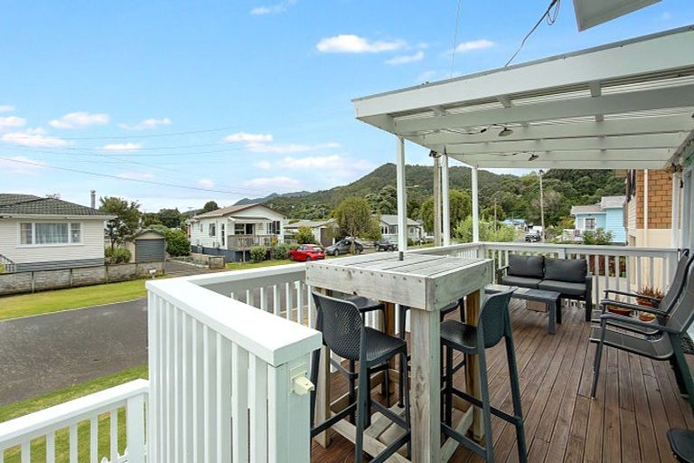 Photo of property in 11 Tatahi Street, Te Puru, Thames, 3575