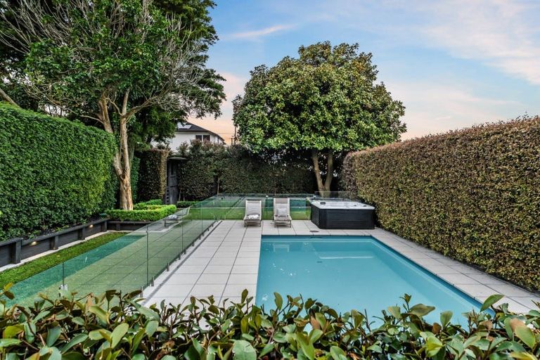 Photo of property in 30 Ohinerau Street, Remuera, Auckland, 1050