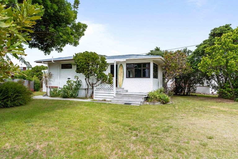 Photo of property in 115 Sylvia Road, Whangamata, 3620