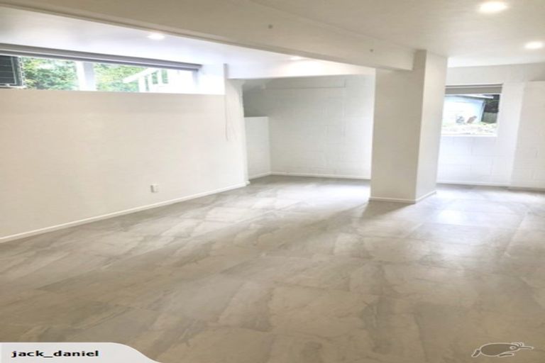 Photo of property in 57b Lancaster Road, Beach Haven, Auckland, 0626