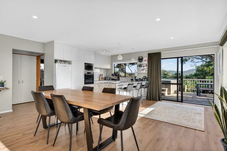 Photo of property in 16 Greenview Drive, Mangawhai Heads, Mangawhai, 0505