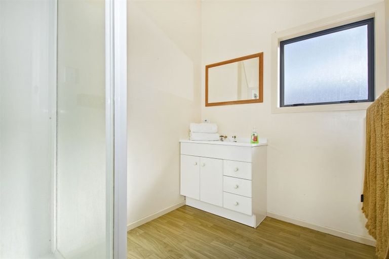 Photo of property in 12 Wakelin Street, Te Kamo, Whangarei, 0112