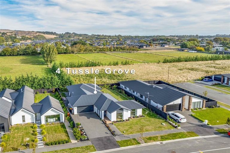 Photo of property in 4 Tussle Grove, Halswell, Christchurch, 8025