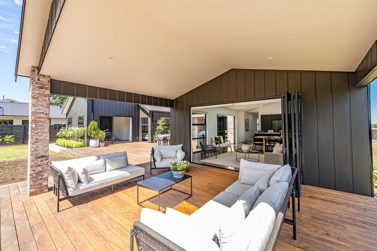 Photo of property in 22a Tirimoana Place, Otamatea, Whanganui, 4501